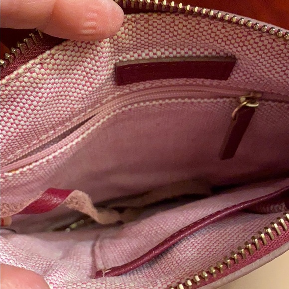 Dooney and Bourke letter carrier - Picture 6 of 12